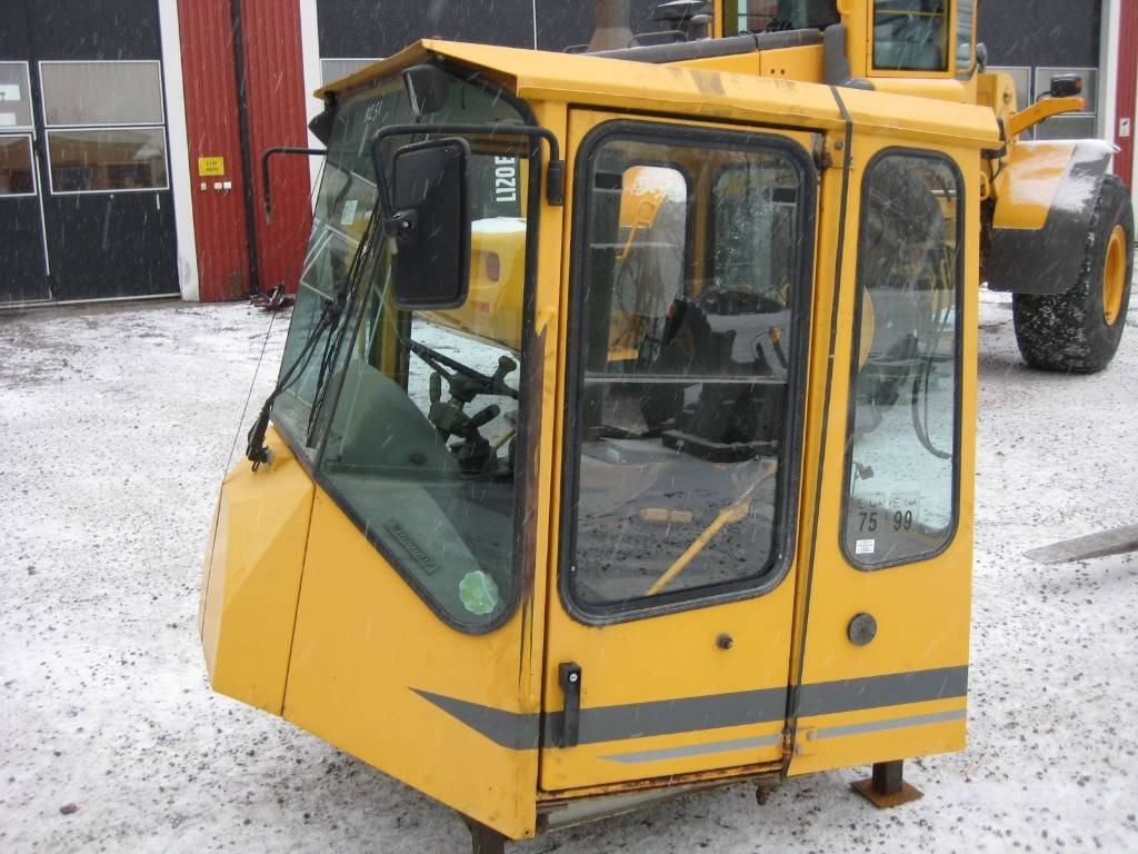 Zettelmeyer 802SI - Кабіна в категорії Будівельна техніка: фото 2 Zettelmeyer 802SI - Кабіна в категорії Будівельна техніка: фото 2