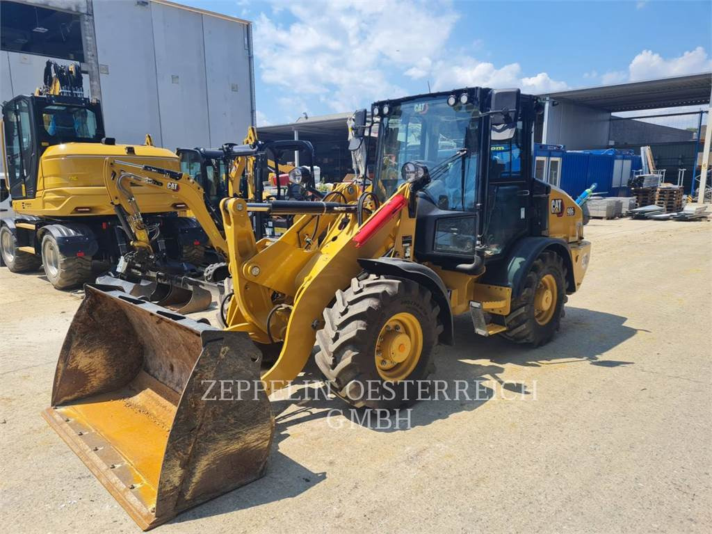 CAT 906-14 - Колісний навантажувач: фото 1 CAT 906-14 - Колісний навантажувач: фото 1