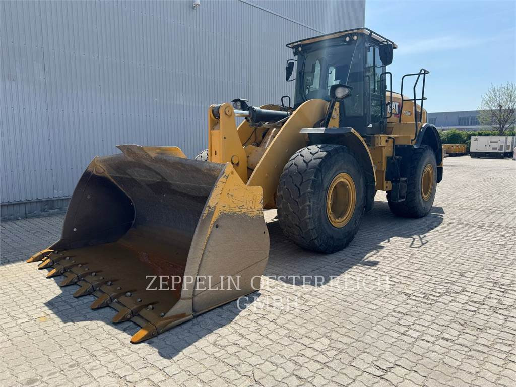CAT 950M - Колісний навантажувач: фото 1 CAT 950M - Колісний навантажувач: фото 1