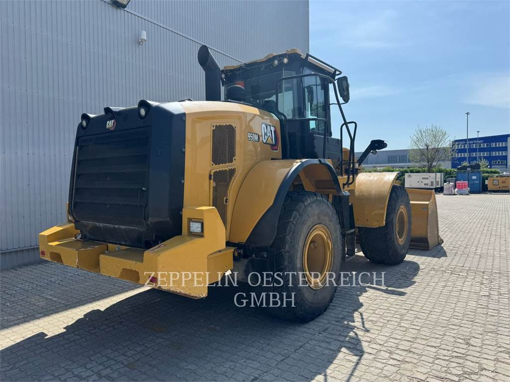 CAT 950M - Колісний навантажувач: фото 3 CAT 950M - Колісний навантажувач: фото 3
