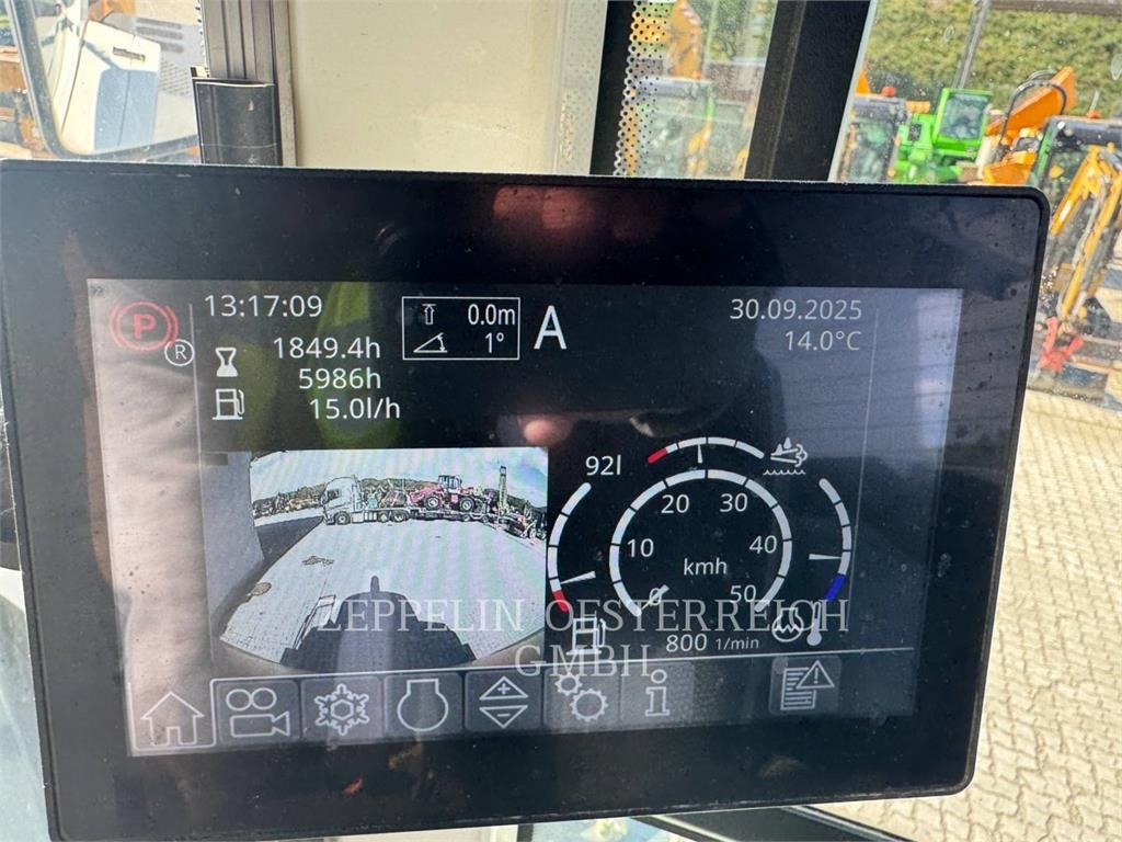 Liebherr L586 - Колісний навантажувач: фото 5 Liebherr L586 - Колісний навантажувач: фото 5