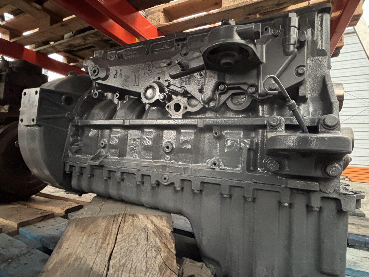 Cat Caterpillar 3126B Silnik Blok Miska Olejowa Wał Korbowy Tłok CZĘŚCI - Колінчастий вал в категорії Сільськогосподарська техніка: фото 4 Cat Caterpillar 3126B Silnik Blok Miska Olejowa Wał Korbowy Tłok CZĘŚCI - Колінчастий вал в категорії Сільськогосподарська техніка: фото 4