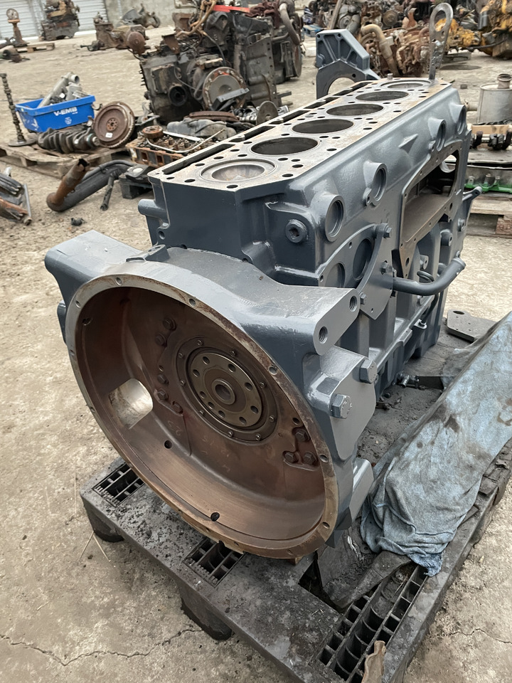 Caterpillar Cat C9 - blok silnika 325-3914 325-3915 - Блок циліндрів в категорії Сільськогосподарська техніка: фото 3 Caterpillar Cat C9 - blok silnika 325-3914 325-3915 - Блок циліндрів в категорії Сільськогосподарська техніка: фото 3