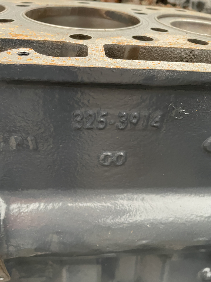 Caterpillar Cat C9 - blok silnika 325-3914 325-3915 - Блок циліндрів в категорії Сільськогосподарська техніка: фото 4 Caterpillar Cat C9 - blok silnika 325-3914 325-3915 - Блок циліндрів в категорії Сільськогосподарська техніка: фото 4