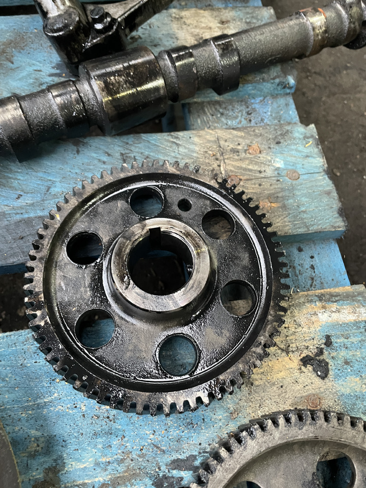 Caterpillar Cat Perkins 1106D C6.6 - koło zębate - Трансмісія в категорії Будівельна техніка: фото 1 Caterpillar Cat Perkins 1106D C6.6 - koło zębate - Трансмісія в категорії Будівельна техніка: фото 1