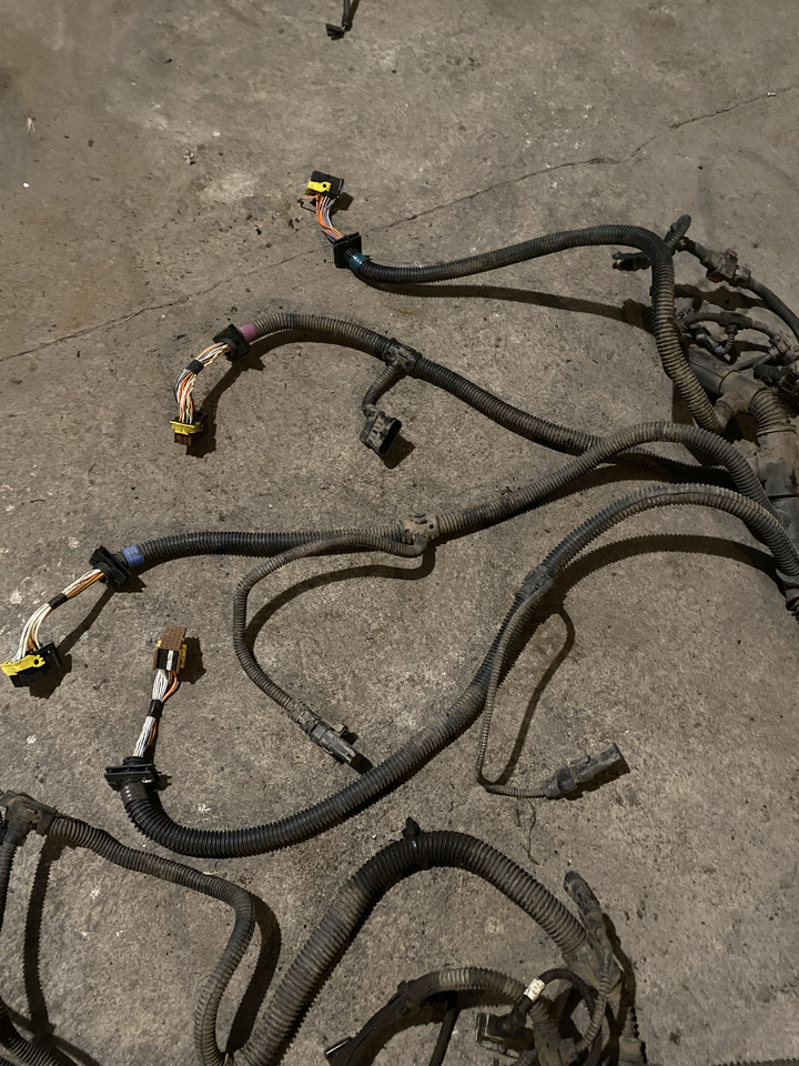 Claas Arion 550-520 650-620 - kabel wiązka elektryczna 0011510550 - Кабелі/ Дроти в категорії Трактори: фото 5 Claas Arion 550-520 650-620 - kabel wiązka elektryczna 0011510550 - Кабелі/ Дроти в категорії Трактори: фото 5