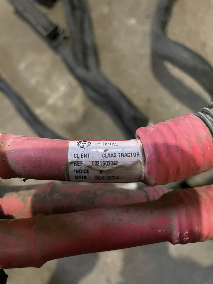 Claas Arion 550-520 650-620 - kabel wiązka elektryczna 0021503042 - Кабелі/ Дроти в категорії Трактори: фото 1 Claas Arion 550-520 650-620 - kabel wiązka elektryczna 0021503042 - Кабелі/ Дроти в категорії Трактори: фото 1