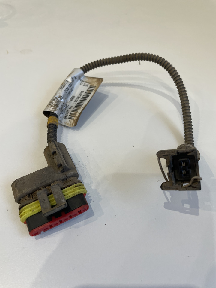 Claas Arion 550-520 650-620 - kabel wiązka elektryczna 0021581031 - Кабелі/ Дроти в категорії Трактори: фото 1 Claas Arion 550-520 650-620 - kabel wiązka elektryczna 0021581031 - Кабелі/ Дроти в категорії Трактори: фото 1