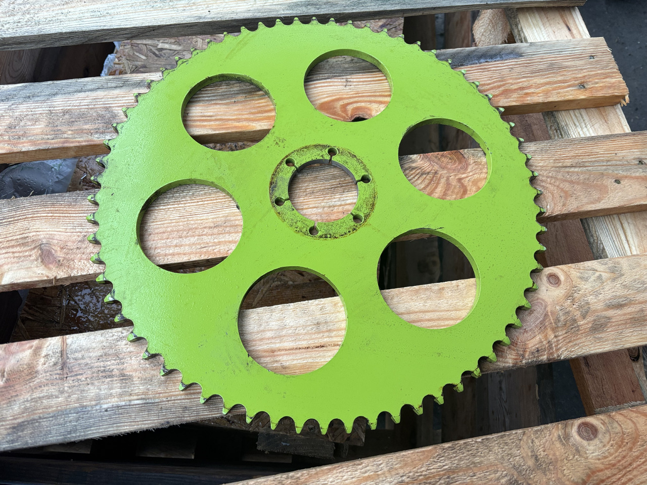 Claas Conspeed 8 75 FC Koło Zębate Ślimaka Wciągającego 0009055710 00 0905 571 0 - Коробка передач та запчастини в категорії Сільськогосподарська техніка: фото 3 Claas Conspeed 8 75 FC Koło Zębate Ślimaka Wciągającego 0009055710 00 0905 571 0 - Коробка передач та запчастини в категорії Сільськогосподарська техніка: фото 3