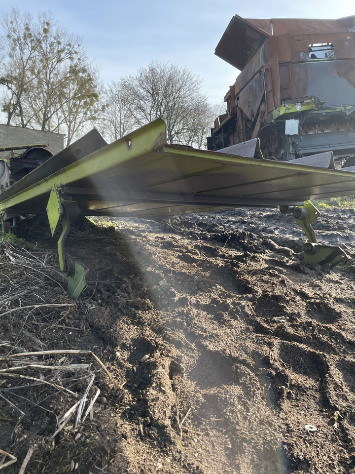 Claas Dominator 98 - półka zwrotna - Кузов і екстер'єр в категорії Сільськогосподарська техніка: фото 3 Claas Dominator 98 - półka zwrotna - Кузов і екстер'єр в категорії Сільськогосподарська техніка: фото 3