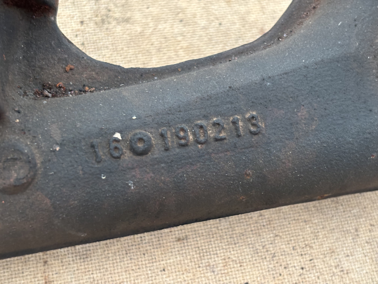 Claas LEXION 780 KOLEKTOR WYDECHOWY 5421420601 - Вихлопна труба в категорії Зернозбиральні комбайни: фото 1 Claas LEXION 780 KOLEKTOR WYDECHOWY 5421420601 - Вихлопна труба в категорії Зернозбиральні комбайни: фото 1