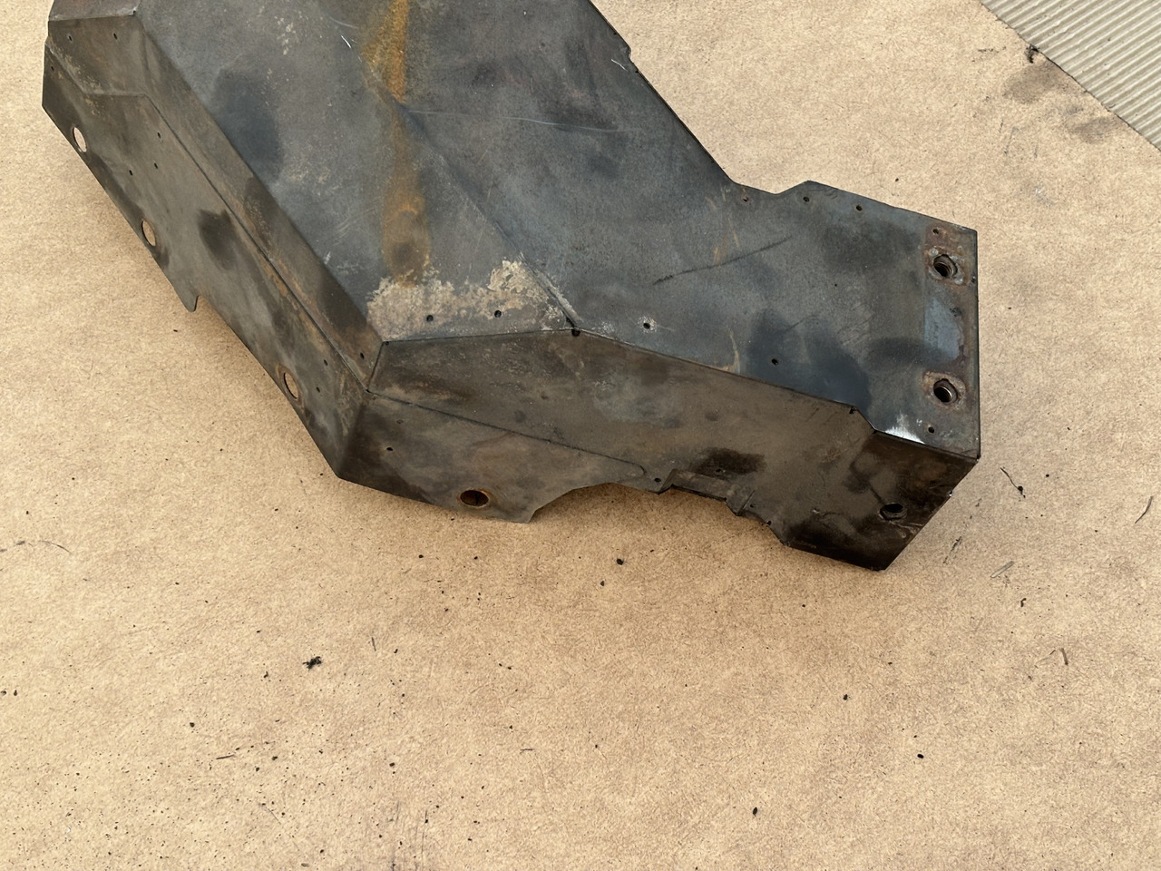 Claas Lexion 780 Osłona Obudowa Maska 00 0781 215 0 0007812150 - Капот в категорії Зернозбиральні комбайни: фото 2 Claas Lexion 780 Osłona Obudowa Maska 00 0781 215 0 0007812150 - Капот в категорії Зернозбиральні комбайни: фото 2