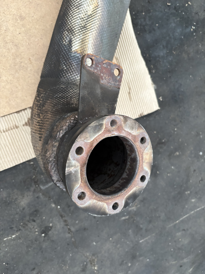 Claas Lexion 780 Rura Wydechowa Wydech EXHAUST PIPE ISO 0007804091 00 07819781 - Вихлопна труба в категорії Зернозбиральні комбайни: фото 2 Claas Lexion 780 Rura Wydechowa Wydech EXHAUST PIPE ISO 0007804091 00 07819781 - Вихлопна труба в категорії Зернозбиральні комбайни: фото 2