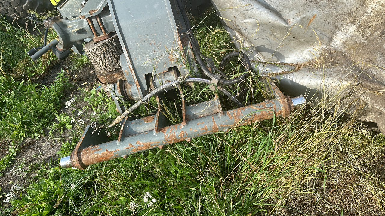 Claas Scorpion Karetka adapter nośnik narzędzi - Зчіпний пристрій в категорії Сільськогосподарська техніка: фото 5 Claas Scorpion Karetka adapter nośnik narzędzi - Зчіпний пристрій в категорії Сільськогосподарська техніка: фото 5