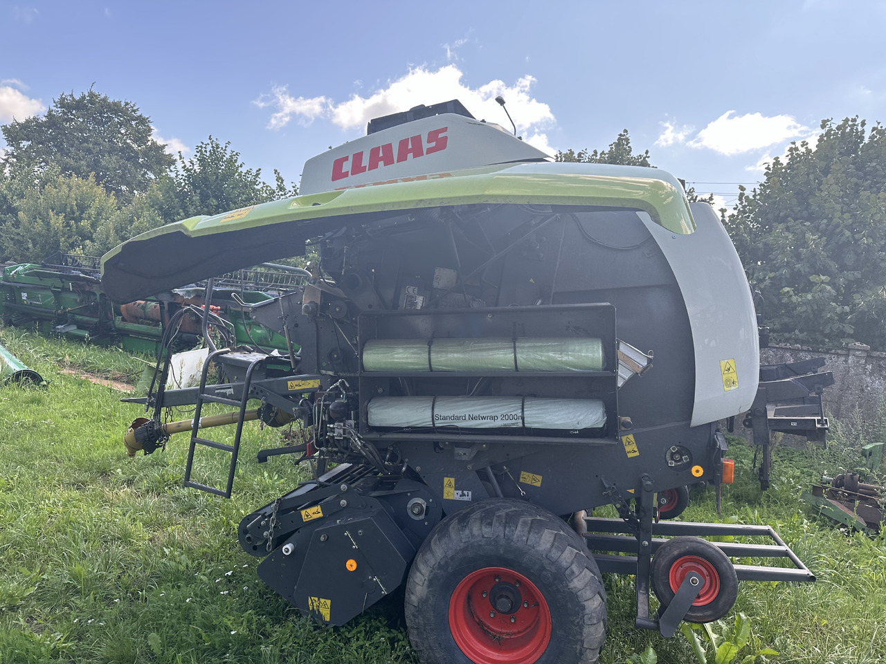 Claas Variant 385 rc części pokrywa boczna prawa i lewa - Кузов і екстер'єр в категорії Прес-підбирачі рулонні: фото 4 Claas Variant 385 rc części pokrywa boczna prawa i lewa - Кузов і екстер'єр в категорії Прес-підбирачі рулонні: фото 4