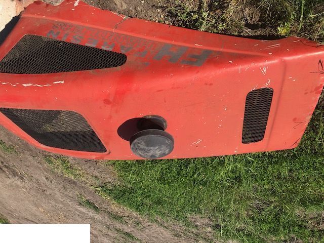 Faresin - Klapa Osłona Silnika Maska - Капот в категорії Сільськогосподарська техніка: фото 2 Faresin - Klapa Osłona Silnika Maska - Капот в категорії Сільськогосподарська техніка: фото 2