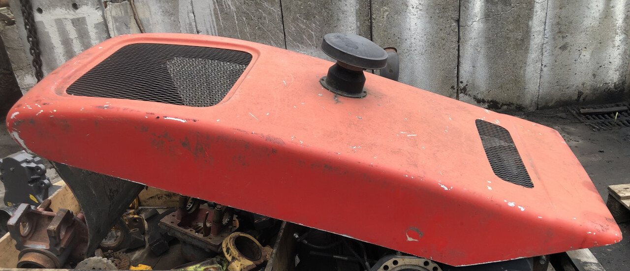 Faresin-maska/pokrywa silnika - Капот в категорії Сільськогосподарська техніка: фото 1 Faresin-maska/pokrywa silnika - Капот в категорії Сільськогосподарська техніка: фото 1