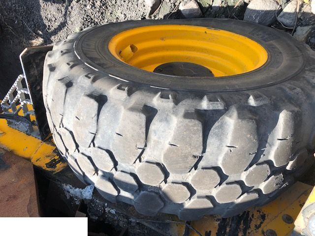 Felgi Jcb 16x24 - Колісний диск в категорії Вантажно-розвантажувальна техніка: фото 4 Felgi Jcb 16x24 - Колісний диск в категорії Вантажно-розвантажувальна техніка: фото 4