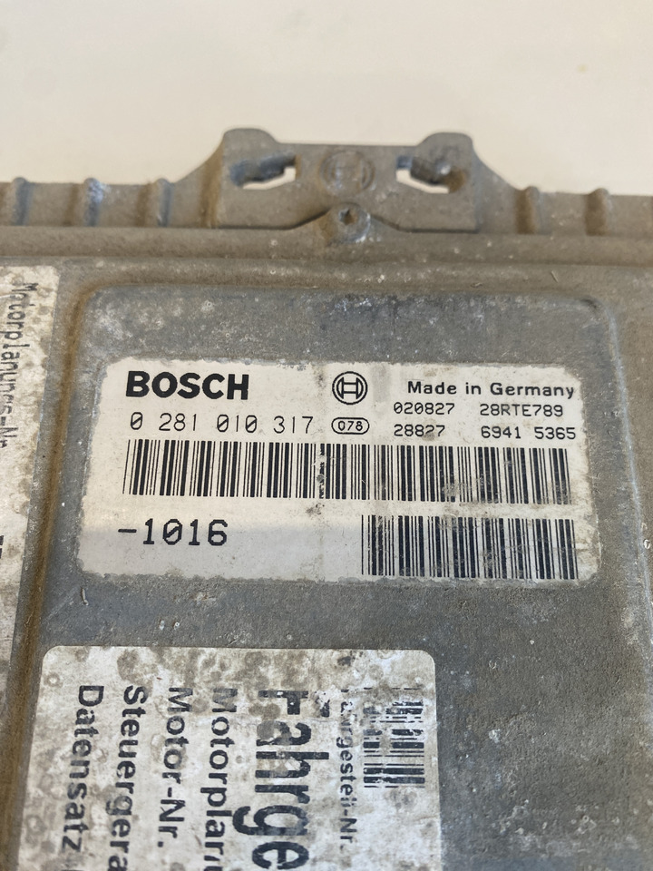 Fendt 930 - sterownik moduł silnika Bosch 0281010317 - Блок управління в категорії Сільськогосподарська техніка: фото 1 Fendt 930 - sterownik moduł silnika Bosch 0281010317 - Блок управління в категорії Сільськогосподарська техніка: фото 1