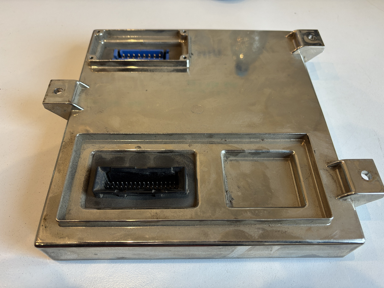 Fiat New Holland G170 G190 G210 G240 - sterownik silnika ECU 86512103 86013117 86025963 - Блок управління в категорії Сільськогосподарська техніка: фото 4 Fiat New Holland G170 G190 G210 G240 - sterownik silnika ECU 86512103 86013117 86025963 - Блок управління в категорії Сільськогосподарська техніка: фото 4