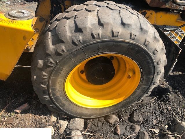 JCB - Koło ~ Opona 460/70 R24 - Felga 16x24 - Колесо в категорії Вантажно-розвантажувальна техніка: фото 1 JCB - Koło ~ Opona 460/70 R24 - Felga 16x24 - Колесо в категорії Вантажно-розвантажувальна техніка: фото 1
