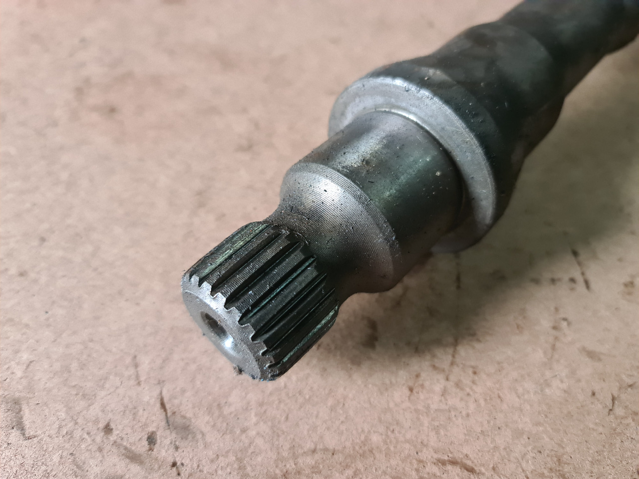 John Deere 4650 4850 Wał Napędowy Pierścień Łożysko R71495 R80327 JD10129 - Піввісь в категорії Сільськогосподарська техніка: фото 3 John Deere 4650 4850 Wał Napędowy Pierścień Łożysko R71495 R80327 JD10129 - Піввісь в категорії Сільськогосподарська техніка: фото 3