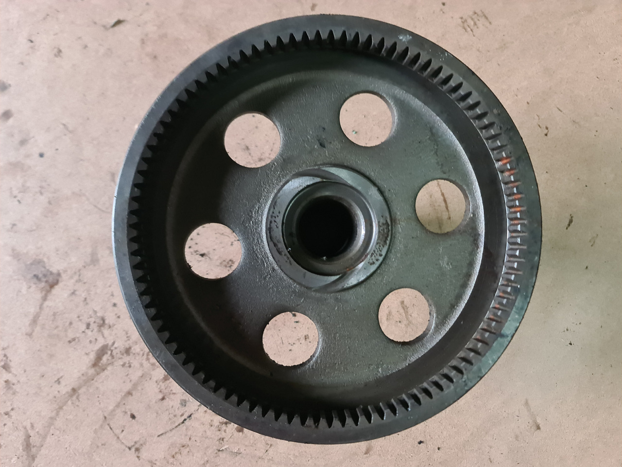 John Deere 4650, 4850 Wał Wejściowy z Przekładnią R70848 - Піввісь в категорії Сільськогосподарська техніка: фото 3 John Deere 4650, 4850 Wał Wejściowy z Przekładnią R70848 - Піввісь в категорії Сільськогосподарська техніка: фото 3