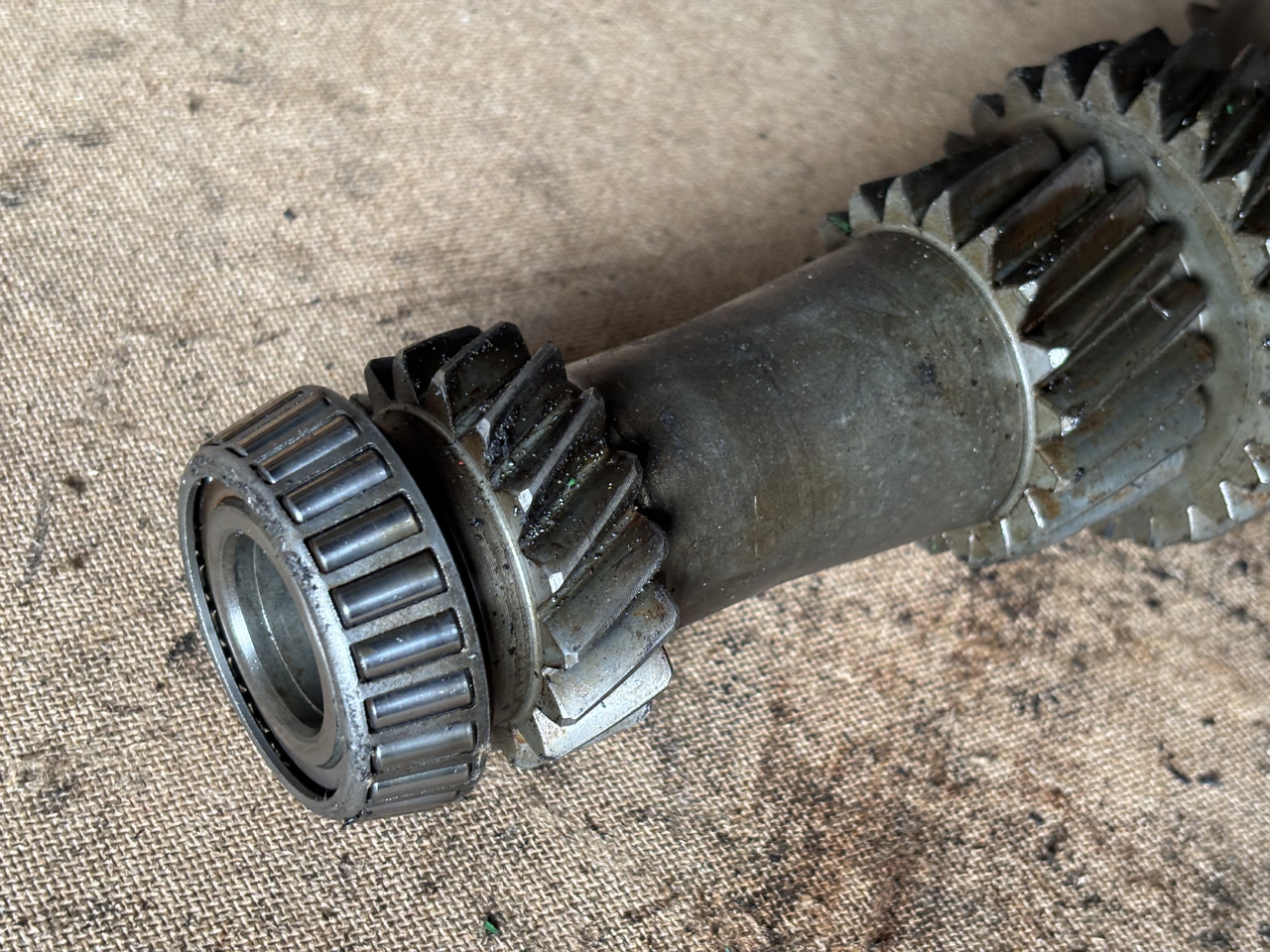 John Deere 6100 6200 6300 6400 6500 6600 Wał Napędowy L101006 L78967 - Піввісь в категорії Сільськогосподарська техніка: фото 2 John Deere 6100 6200 6300 6400 6500 6600 Wał Napędowy L101006 L78967 - Піввісь в категорії Сільськогосподарська техніка: фото 2