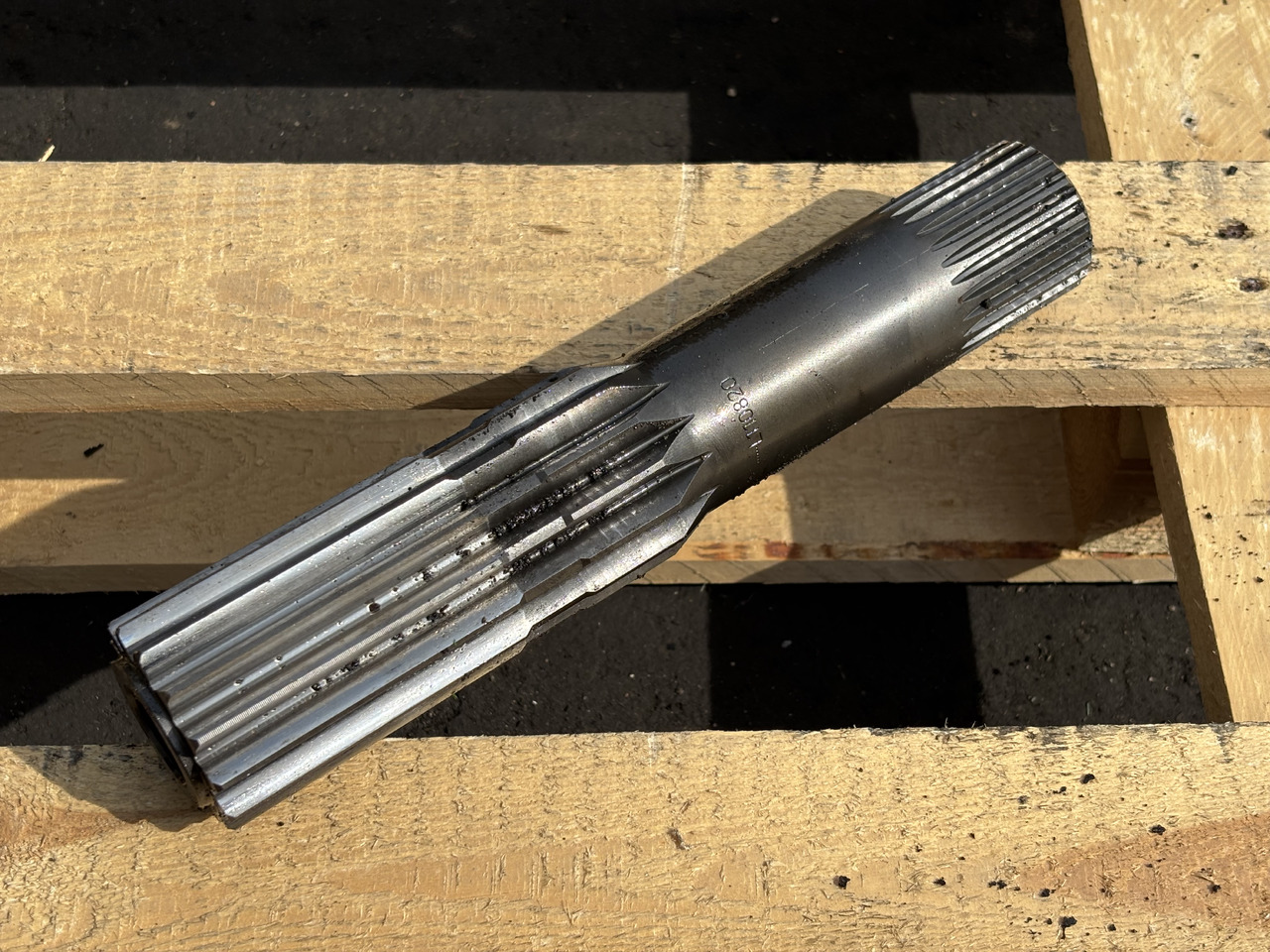 John Deere 6630 Wał Napędowy Lewa Strona L110820 - Піввісь в категорії Сільськогосподарська техніка: фото 1 John Deere 6630 Wał Napędowy Lewa Strona L110820 - Піввісь в категорії Сільськогосподарська техніка: фото 1