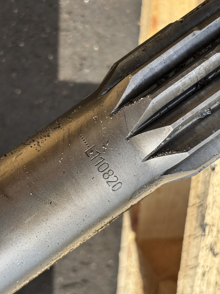 John Deere 6630 Wał Napędowy Lewa Strona L110820 - Піввісь в категорії Сільськогосподарська техніка: фото 2 John Deere 6630 Wał Napędowy Lewa Strona L110820 - Піввісь в категорії Сільськогосподарська техніка: фото 2