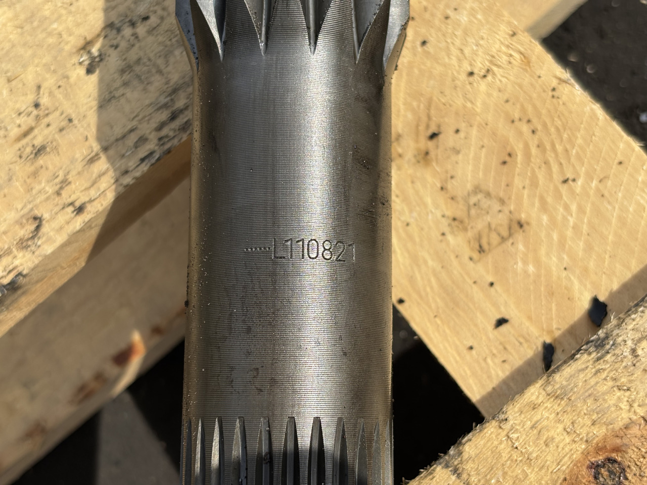 John Deere 6630 Wał Napędowy prawa strona L110821 - Піввісь в категорії Сільськогосподарська техніка: фото 1 John Deere 6630 Wał Napędowy prawa strona L110821 - Піввісь в категорії Сільськогосподарська техніка: фото 1