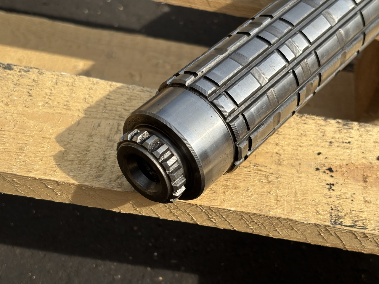 John Deere 6630 Wał napędowy skrzyni biegów L102628 - Піввісь в категорії Сільськогосподарська техніка: фото 3 John Deere 6630 Wał napędowy skrzyni biegów L102628 - Піввісь в категорії Сільськогосподарська техніка: фото 3