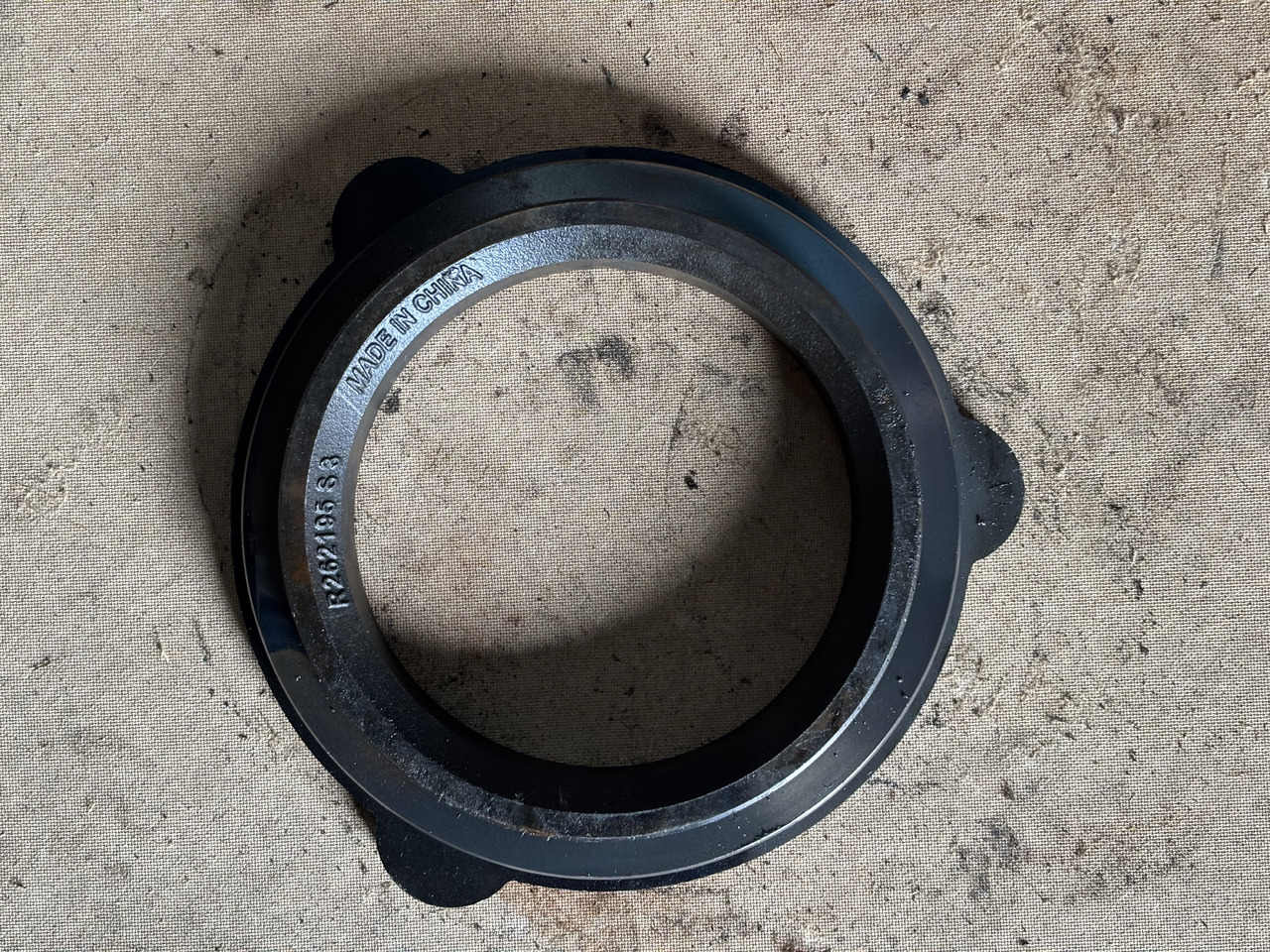 John Deere 6830 6930 Docisk Hamulca Płytka R262195 - Гальмівни диск в категорії Сільськогосподарська техніка: фото 1 John Deere 6830 6930 Docisk Hamulca Płytka R262195 - Гальмівни диск в категорії Сільськогосподарська техніка: фото 1