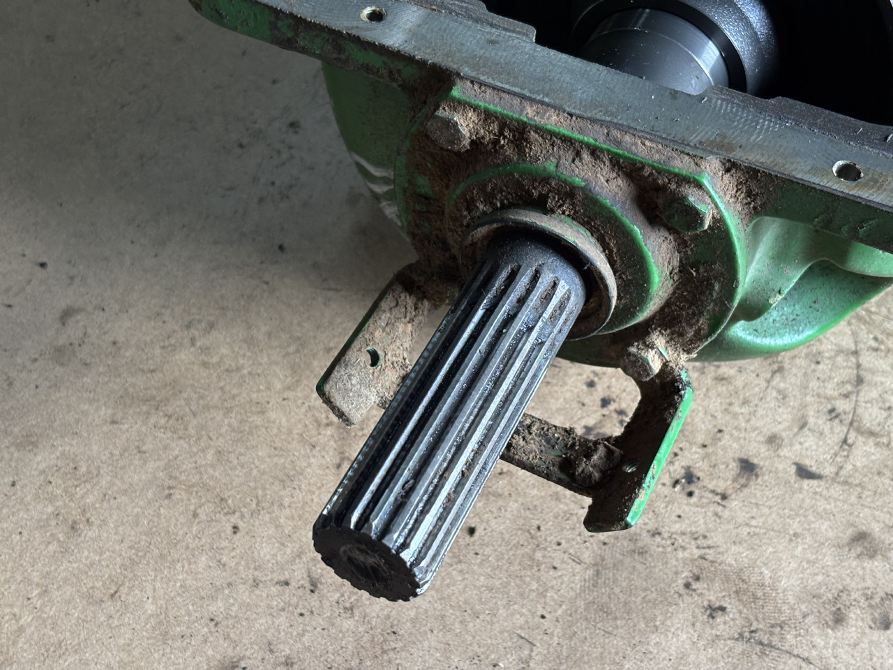 John Deere 6830 Przystawka Przedniego Napędu L170424 L170425 L171756 L170426 - Піввісь в категорії Сільськогосподарська техніка: фото 5 John Deere 6830 Przystawka Przedniego Napędu L170424 L170425 L171756 L170426 - Піввісь в категорії Сільськогосподарська техніка: фото 5