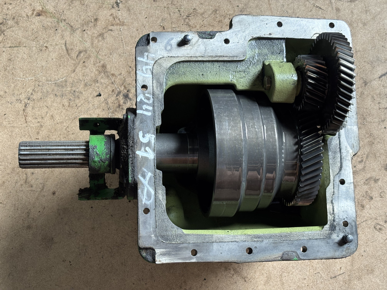 John Deere 6830 Przystawka Przedniego Napędu L170424 L170425 L171756 L170426 - Піввісь в категорії Сільськогосподарська техніка: фото 1 John Deere 6830 Przystawka Przedniego Napędu L170424 L170425 L171756 L170426 - Піввісь в категорії Сільськогосподарська техніка: фото 1