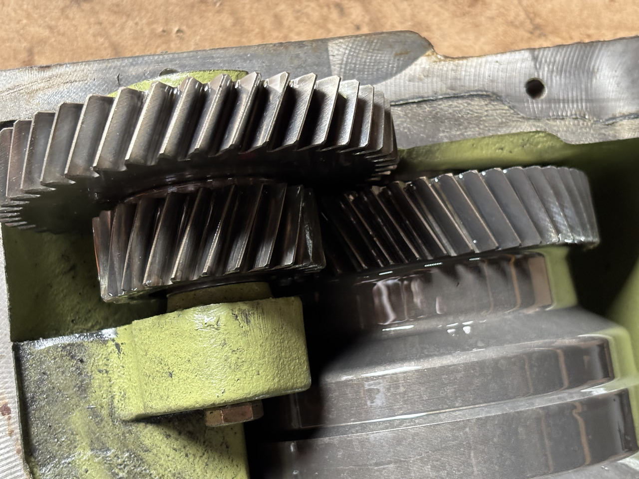 John Deere 6830 Przystawka Przedniego Napędu L170424 L170425 L171756 L170426 - Піввісь в категорії Сільськогосподарська техніка: фото 4 John Deere 6830 Przystawka Przedniego Napędu L170424 L170425 L171756 L170426 - Піввісь в категорії Сільськогосподарська техніка: фото 4