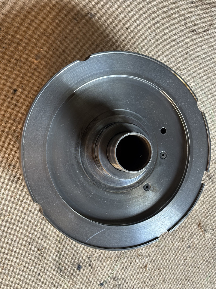 John Deere 6910 6010 6210 6310 Kolektor Sprzęgła R151447 RE155061 RE47278 - Зчеплення та запчастини в категорії Трактори: фото 3 John Deere 6910 6010 6210 6310 Kolektor Sprzęgła R151447 RE155061 RE47278 - Зчеплення та запчастини в категорії Трактори: фото 3