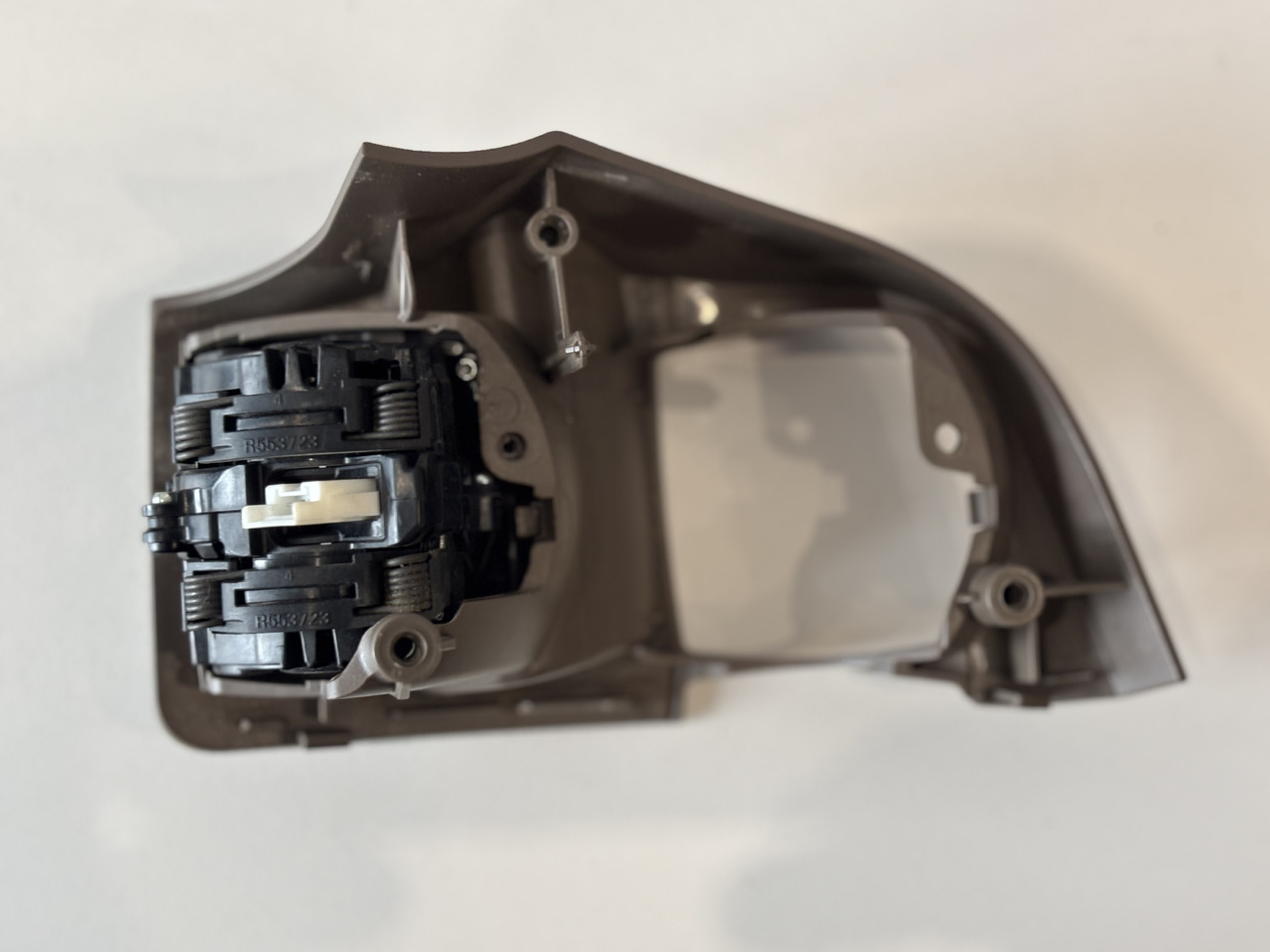 John Deere 6R 6xxx Przycisk Sterownik Kontroler Podnośnika SCV RE588398 - Електрична система в категорії Сільськогосподарська техніка: фото 4 John Deere 6R 6xxx Przycisk Sterownik Kontroler Podnośnika SCV RE588398 - Електрична система в категорії Сільськогосподарська техніка: фото 4