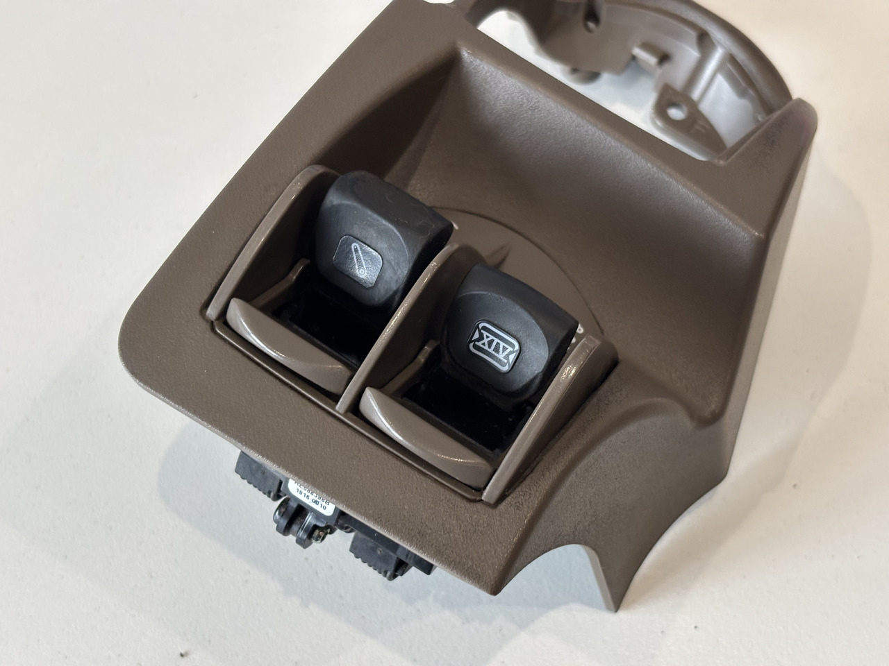 John Deere 6R 6xxx Przycisk Sterownik Kontroler Podnośnika SCV RE588398 - Електрична система в категорії Сільськогосподарська техніка: фото 3 John Deere 6R 6xxx Przycisk Sterownik Kontroler Podnośnika SCV RE588398 - Електрична система в категорії Сільськогосподарська техніка: фото 3