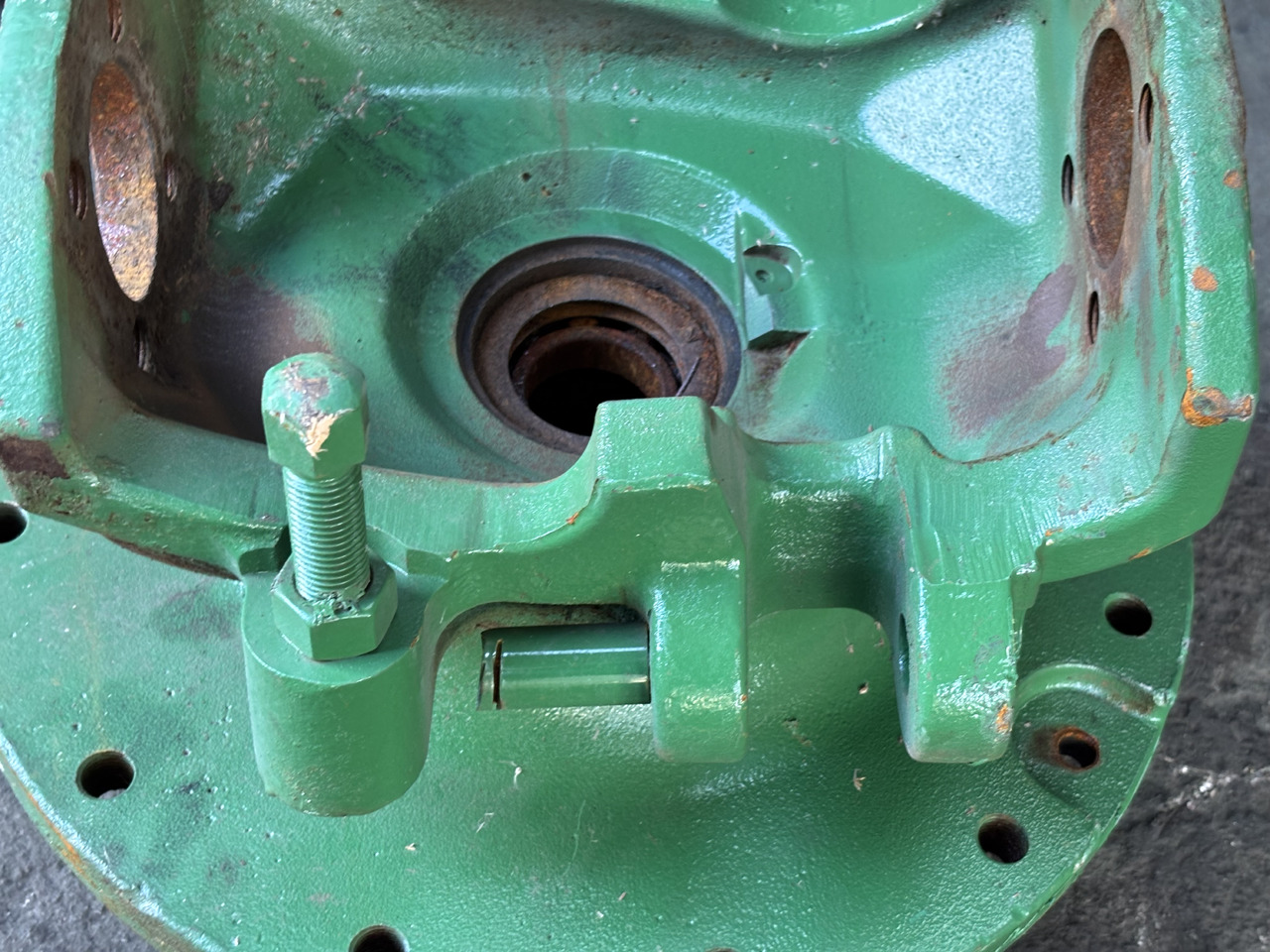 John Deere 7RXXX 7R330 7R 330 Zwrotnica Przegub Piasta R301661 RE592905 R135866 - Поворотний кулак в категорії Сільськогосподарська техніка: фото 2 John Deere 7RXXX 7R330 7R 330 Zwrotnica Przegub Piasta R301661 RE592905 R135866 - Поворотний кулак в категорії Сільськогосподарська техніка: фото 2