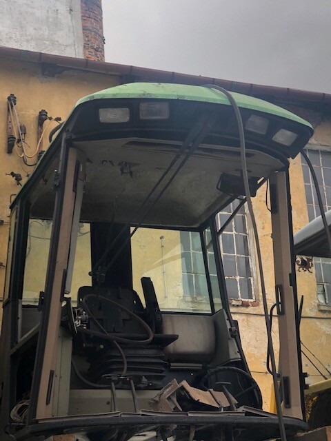 John Deere Kabina części dach Z54907 - Кабіна в категорії Сільськогосподарська техніка: фото 1 John Deere Kabina części dach Z54907 - Кабіна в категорії Сільськогосподарська техніка: фото 1