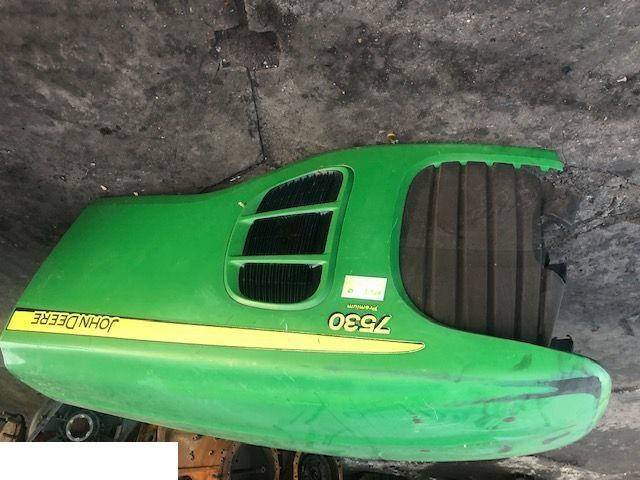 John Deere - Pokrywa Silnika - Капот в категорії Сільськогосподарська техніка: фото 3 John Deere - Pokrywa Silnika - Капот в категорії Сільськогосподарська техніка: фото 3