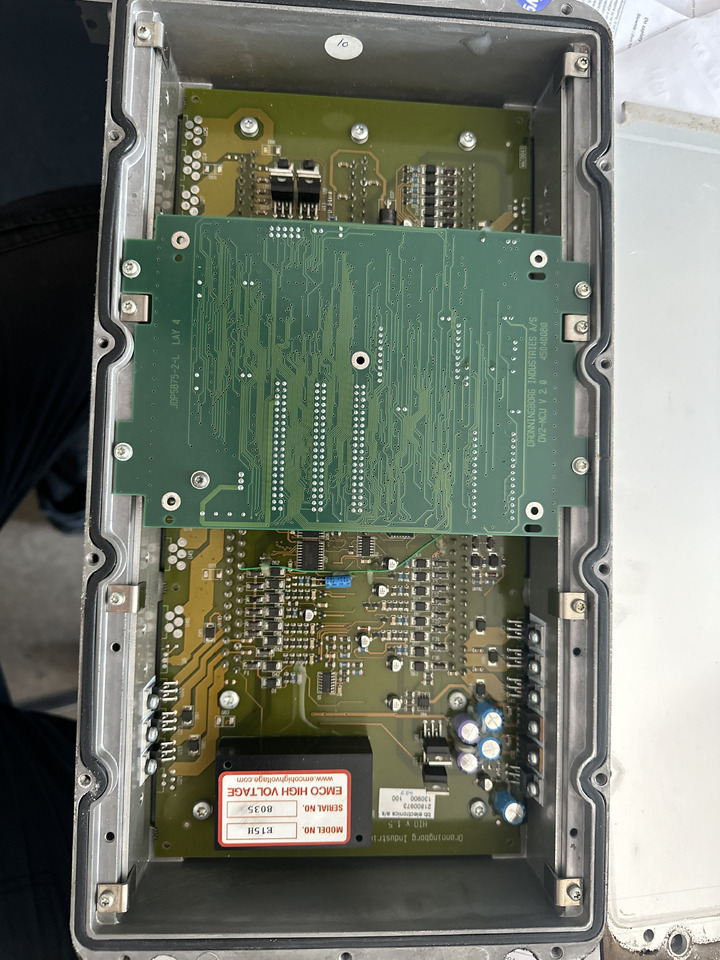 Kombajn Massey Ferguson 7256 komputer główny moduł - Блок управління в категорії Зернозбиральні комбайни: фото 5 Kombajn Massey Ferguson 7256 komputer główny moduł - Блок управління в категорії Зернозбиральні комбайни: фото 5