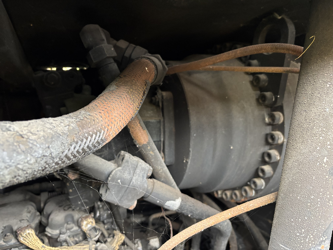 LINDNER Urraco 75 D U75D U-75-D Obudowa Łożyska Bębnów Łożysko Pokrywa Obudowy Łożyska CZĘŚCI - Підшипник двигуна в категорії Будівельна техніка: фото 2 LINDNER Urraco 75 D U75D U-75-D Obudowa Łożyska Bębnów Łożysko Pokrywa Obudowy Łożyska CZĘŚCI - Підшипник двигуна в категорії Будівельна техніка: фото 2