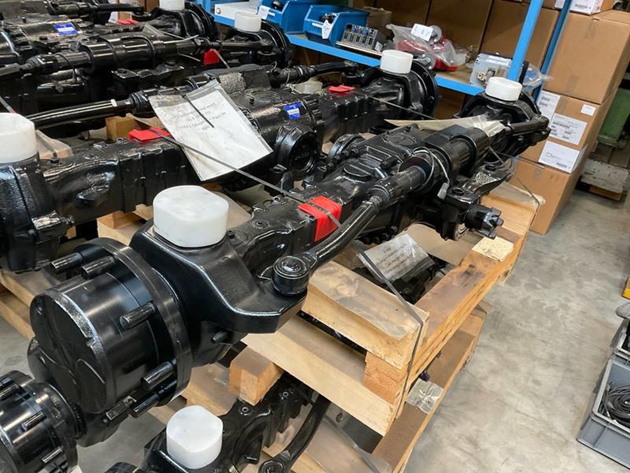 Manitou Mosty Napędowe Spicer Nowe - Вісь та запчастини в категорії Сільськогосподарська техніка: фото 1 Manitou Mosty Napędowe Spicer Nowe - Вісь та запчастини в категорії Сільськогосподарська техніка: фото 1
