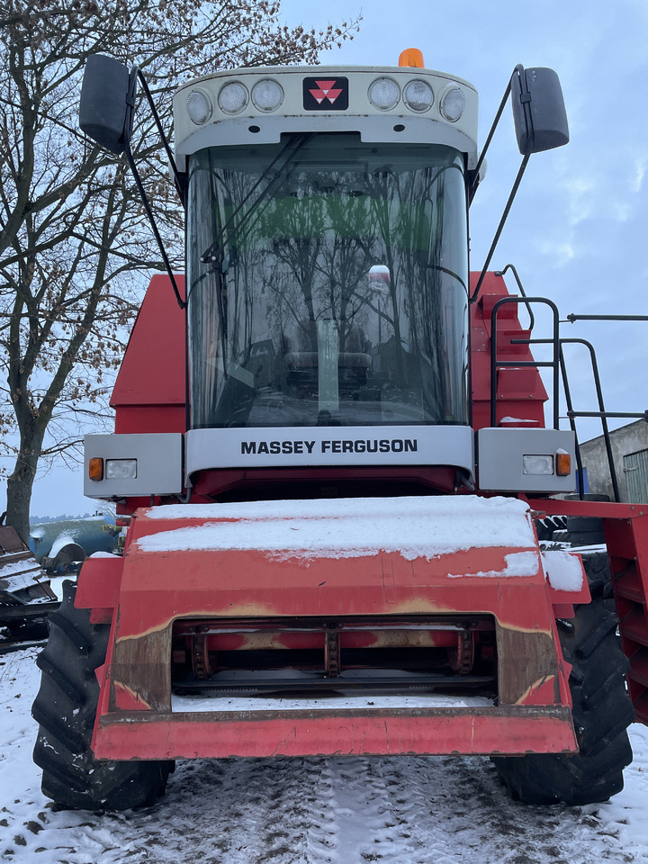 Massey Fergusson MF 30 - kombajn - części kabina sieczkarnia koła most zwolnica - Бортовий редуктор в категорії Сільськогосподарська техніка: фото 2 Massey Fergusson MF 30 - kombajn - części kabina sieczkarnia koła most zwolnica - Бортовий редуктор в категорії Сільськогосподарська техніка: фото 2