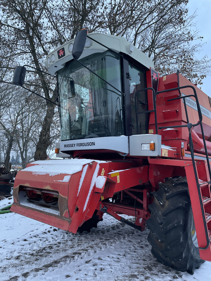 Massey Fergusson MF 30 - kombajn - części kabina sieczkarnia koła most zwolnica - Бортовий редуктор в категорії Сільськогосподарська техніка: фото 1 Massey Fergusson MF 30 - kombajn - części kabina sieczkarnia koła most zwolnica - Бортовий редуктор в категорії Сільськогосподарська техніка: фото 1