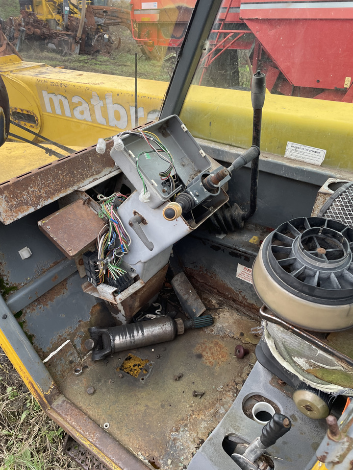 Matbro TS280 - kabina - Кабіна в категорії Вантажно-розвантажувальна техніка: фото 2 Matbro TS280 - kabina - Кабіна в категорії Вантажно-розвантажувальна техніка: фото 2