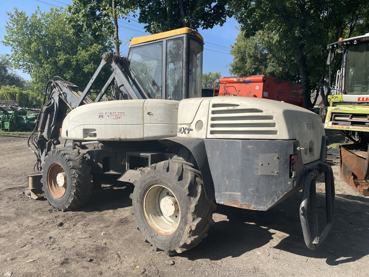 Mecalac 12MXT 12 MXT - części - kabina mosty siłowniki koła zwolnica skrzynia - Бортовий редуктор в категорії Сільськогосподарська техніка: фото 1 Mecalac 12MXT 12 MXT - części - kabina mosty siłowniki koła zwolnica skrzynia - Бортовий редуктор в категорії Сільськогосподарська техніка: фото 1