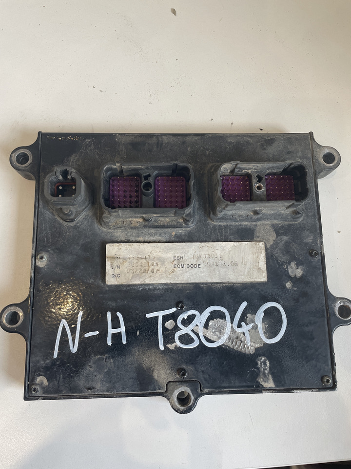 New Holland Cummins - sterownik silnika ECU komputer 4921776 - Блок управління в категорії Сільськогосподарська техніка: фото 1 New Holland Cummins - sterownik silnika ECU komputer 4921776 - Блок управління в категорії Сільськогосподарська техніка: фото 1